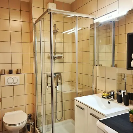 Vedrana 아파트 *